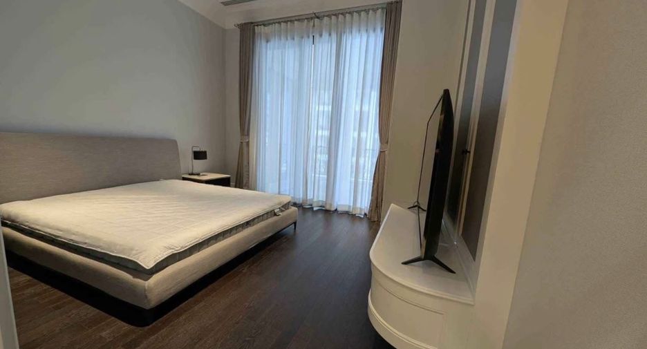 Wohnung zur Miete und zum Kauf mit 3 Zimmer in Pathum Wan, Bangkok