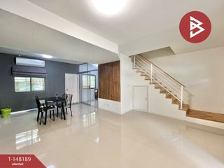 For rent and for sale 3 bedrooms townhouse in Bang Sao Thong, Samut Prakan