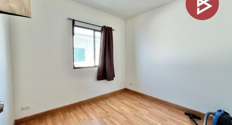 Reihenhaus zur Miete und zum Kauf mit 3 Zimmer in Bang Sao Thong, Samut Prakan