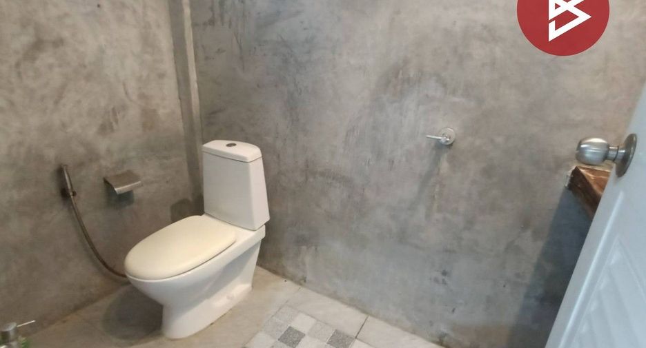 For sale 2 bedrooms townhouse in Thung Khru, Bangkok