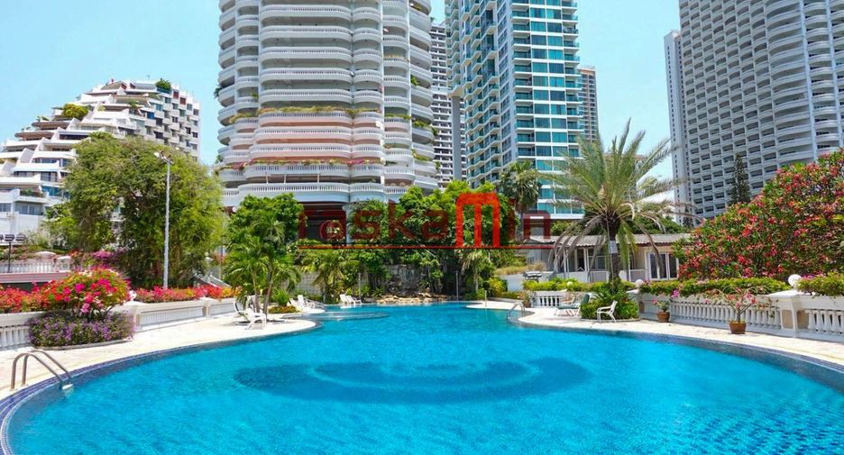 For rent 3 bedrooms condo in Bang Lamung, Chonburi
