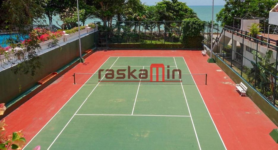 For rent 3 bedrooms condo in Bang Lamung, Chonburi