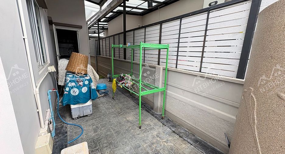 Casa en venta de 4 habitaciones en Don Mueang, Bangkok