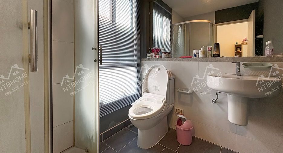 Casa en venta de 4 habitaciones en Don Mueang, Bangkok