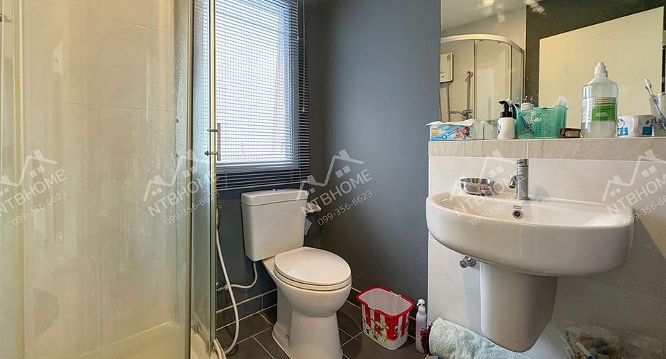 Casa en venta de 4 habitaciones en Don Mueang, Bangkok
