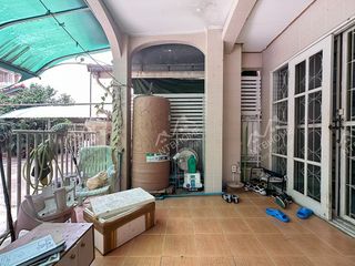 À vendre 3 chambres maison de ville à Bang Bua Thong, Nonthaburi