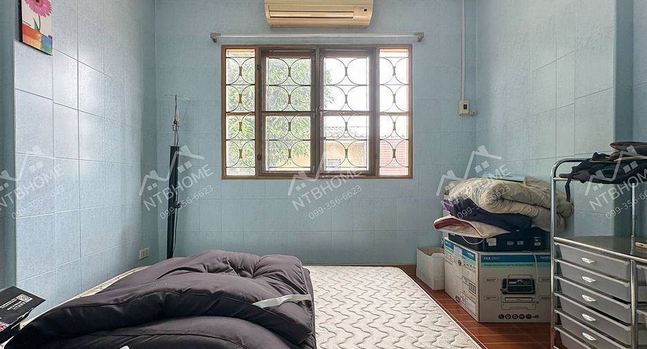À vendre 3 chambres maison de ville à Bang Bua Thong, Nonthaburi