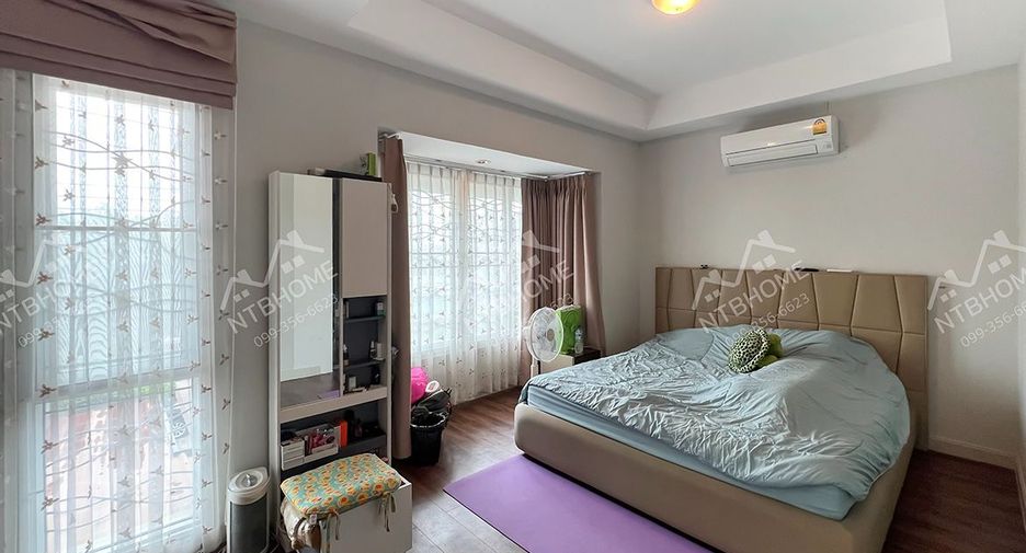 出售 4 卧室 独立屋 在 Khlong Luang, Pathum Thani