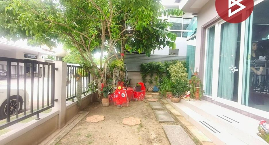 Casa en venta de 4 habitaciones en Don Mueang, Bangkok