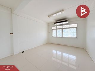 For sale 7 bedrooms retail Space in Mueang Nakhon Pathom, Nakhon Pathom