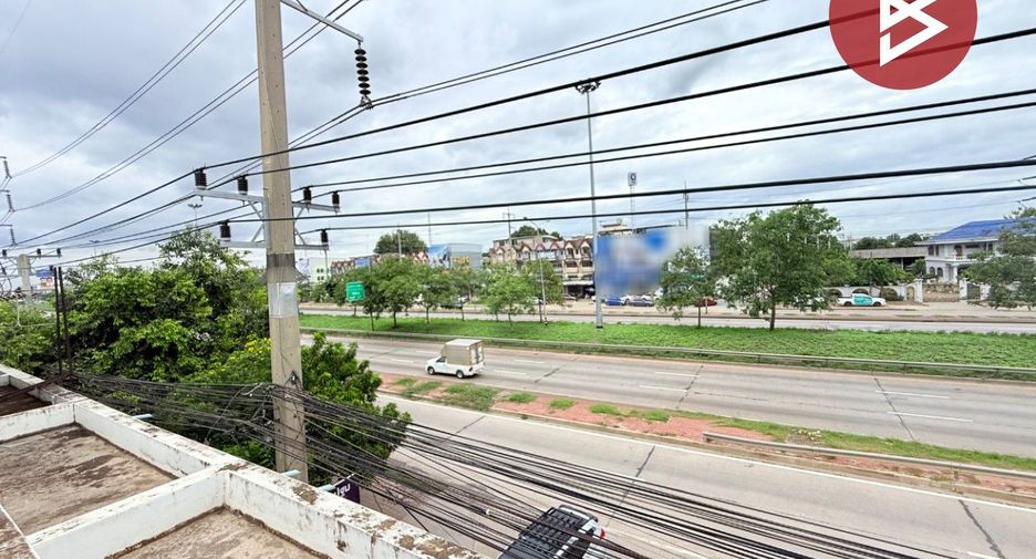 For sale 7 bedrooms retail Space in Mueang Nakhon Pathom, Nakhon Pathom