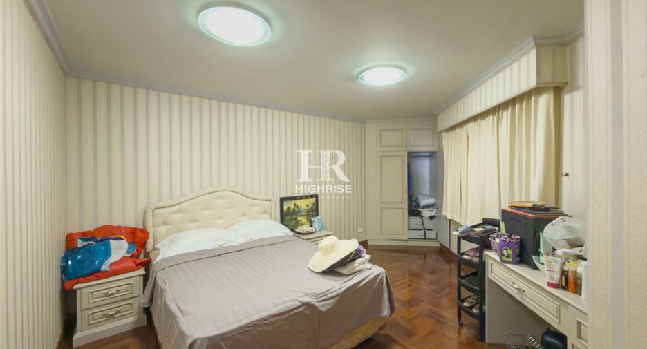 For sale 3 bedrooms condo in Bang Lamung, Chonburi