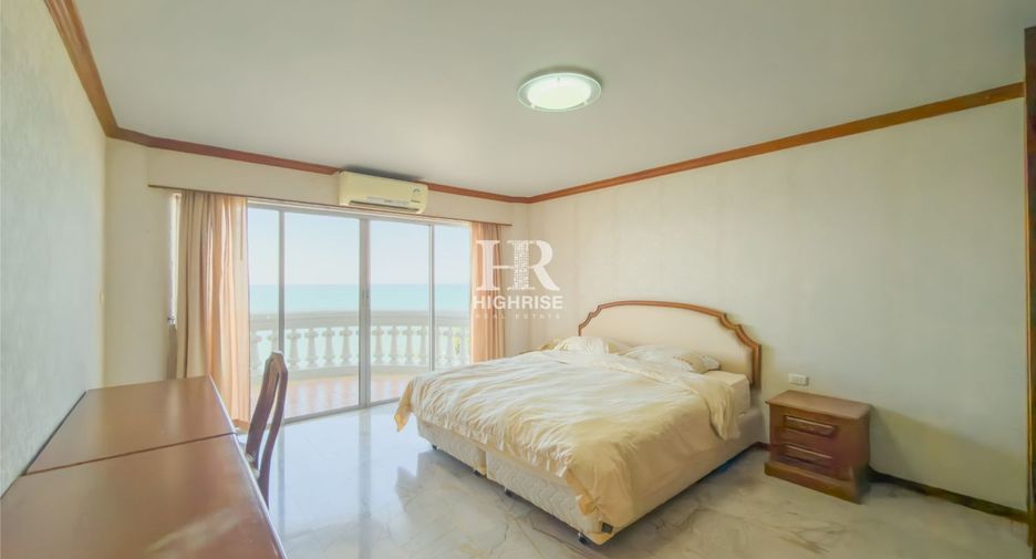 For sale 3 bedrooms condo in Bang Lamung, Chonburi