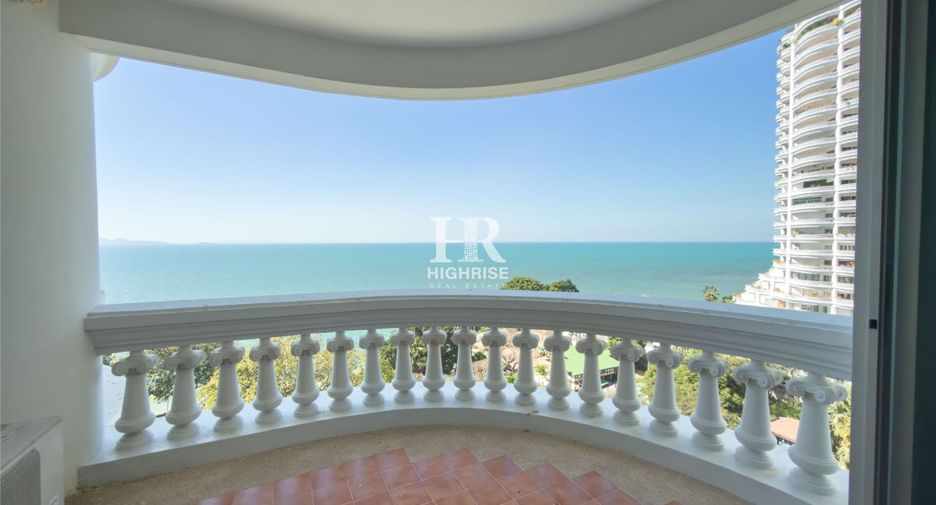 For sale 3 bedrooms condo in Bang Lamung, Chonburi