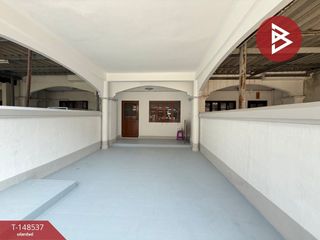 For sale 2 bedrooms townhouse in Mueang Nakhon Pathom, Nakhon Pathom