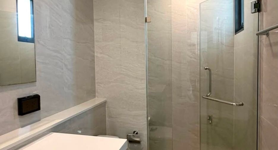 For sale 3 bedrooms house in Prawet, Bangkok