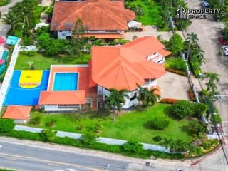 For rent and for sale 4 bedrooms villa in Bang Lamung, Chonburi