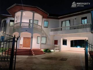 For rent and for sale 4 bedrooms villa in Bang Lamung, Chonburi