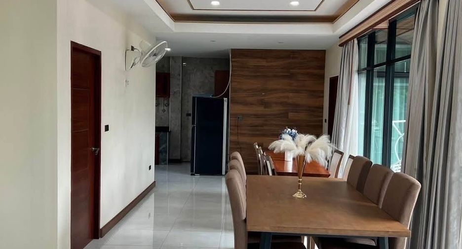 For rent and for sale 6 bedrooms villa in Mueang Chiang Mai, Chiang Mai