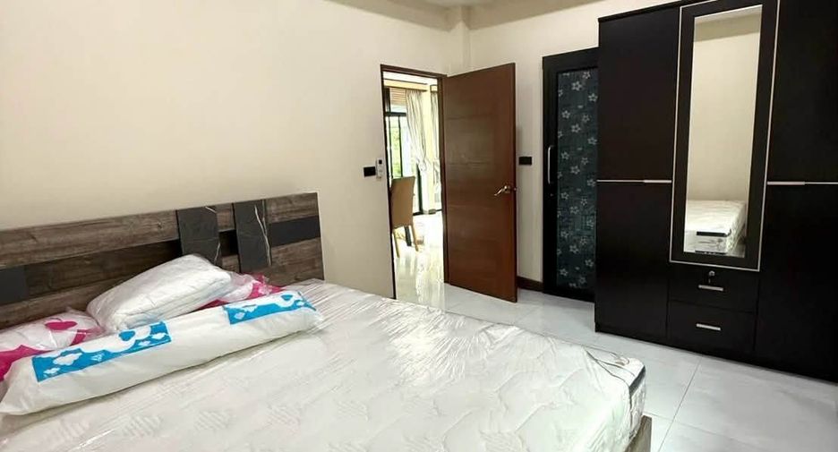 For rent and for sale 6 bedrooms villa in Mueang Chiang Mai, Chiang Mai