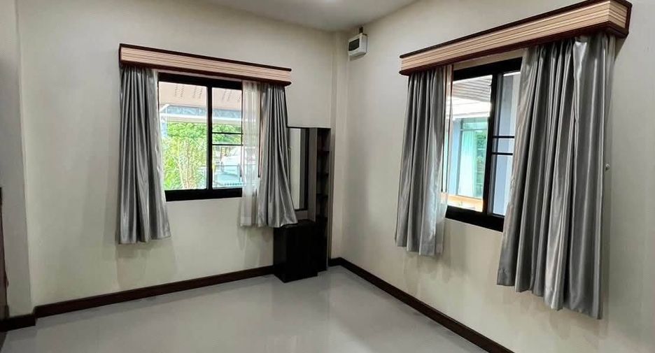 For rent and for sale 6 bedrooms villa in Mueang Chiang Mai, Chiang Mai