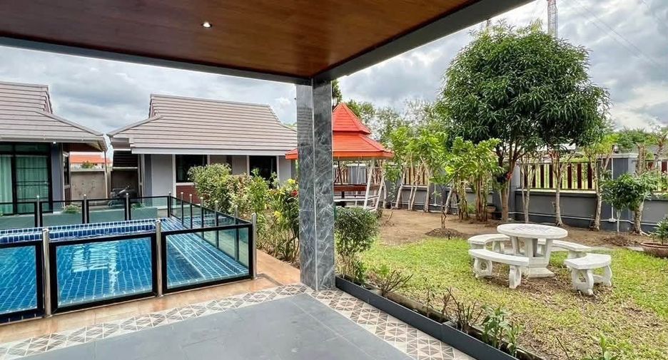 For rent and for sale 6 bedrooms villa in Mueang Chiang Mai, Chiang Mai