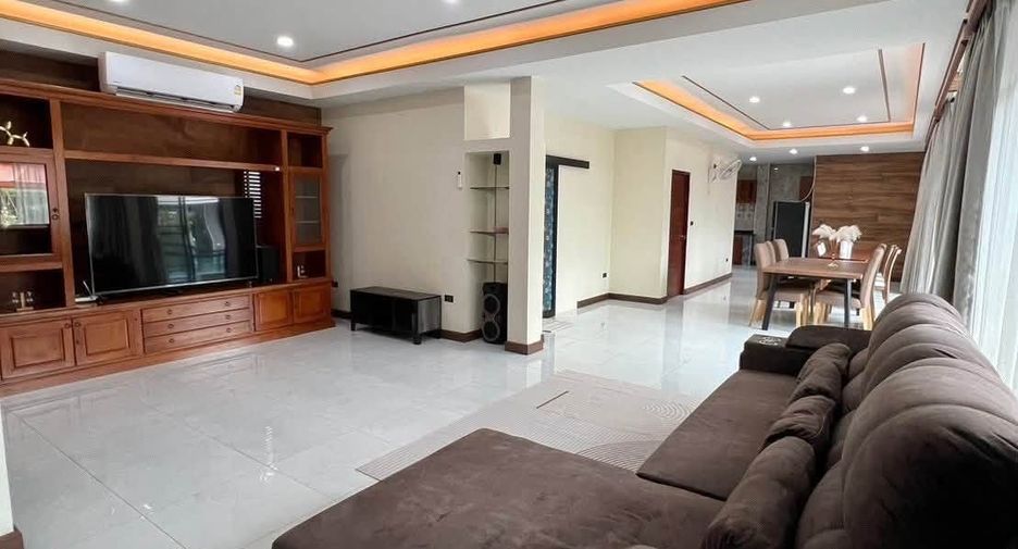 For rent and for sale 6 bedrooms villa in Mueang Chiang Mai, Chiang Mai