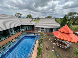For rent and for sale 6 bedrooms villa in Mueang Chiang Mai, Chiang Mai