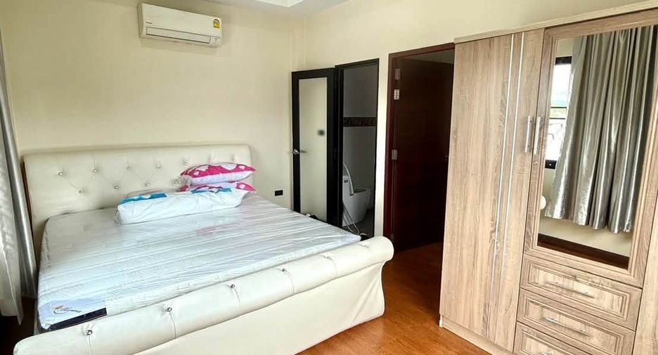 For rent and for sale 6 bedrooms villa in Mueang Chiang Mai, Chiang Mai