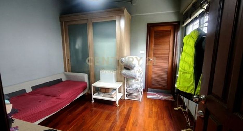 Reihenhaus zum Kauf mit 7 Zimmer in Phaya Thai, Bangkok