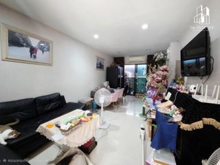 For sale 3 bedrooms townhouse in Phasi Charoen, Bangkok