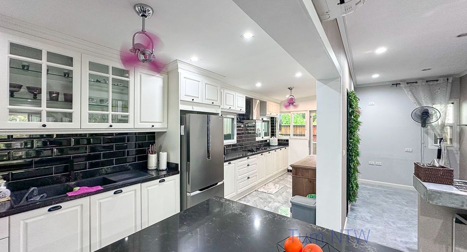 For rent 2 bedrooms house in Mae Rim, Chiang Mai