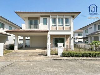 Casa en venta de 3 habitaciones en Prawet, Bangkok