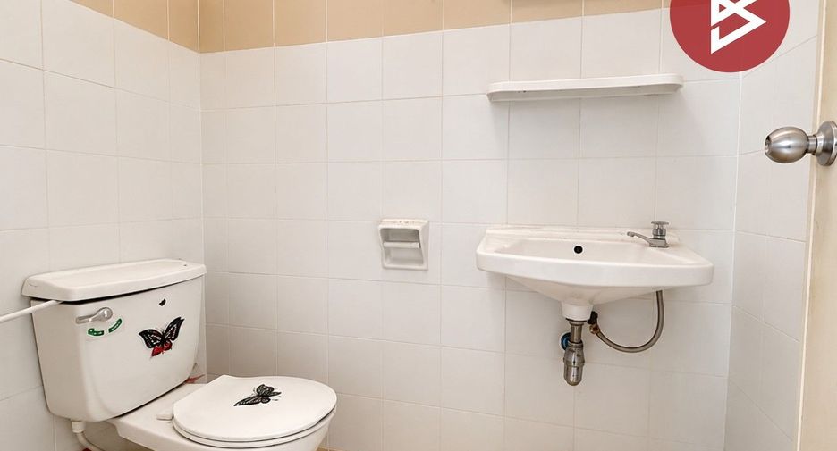 For sale 1 bed condo in Nakhon Chai Si, Nakhon Pathom