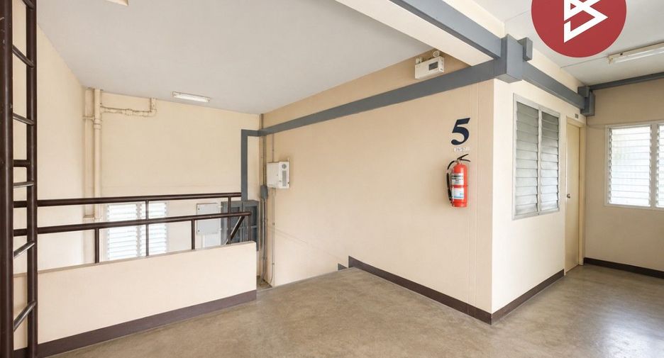 For sale 1 bed condo in Nakhon Chai Si, Nakhon Pathom