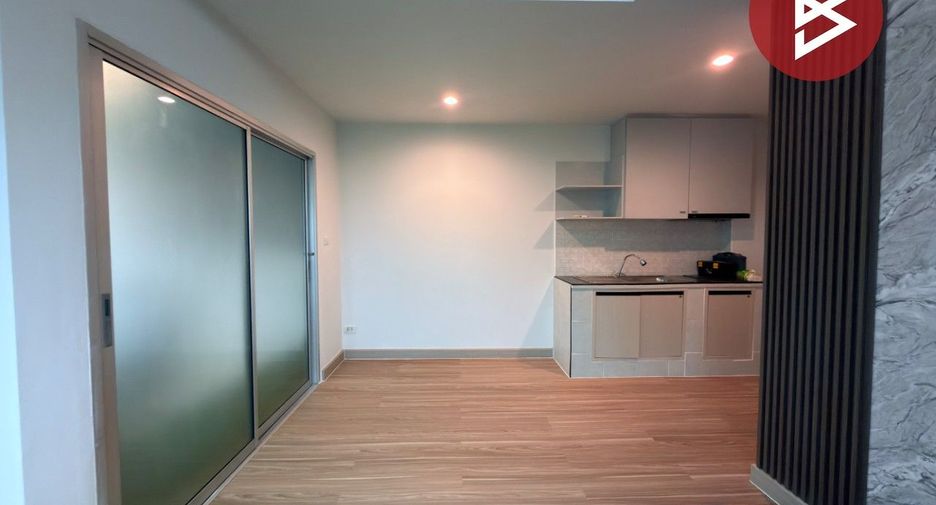 For sale 1 bed condo in Mueang Chon Buri, Chonburi