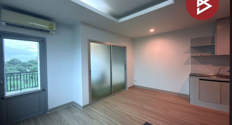 For sale 1 bed condo in Mueang Chon Buri, Chonburi