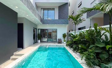 For sale 6 bedrooms villa in Bang Lamung, Chonburi