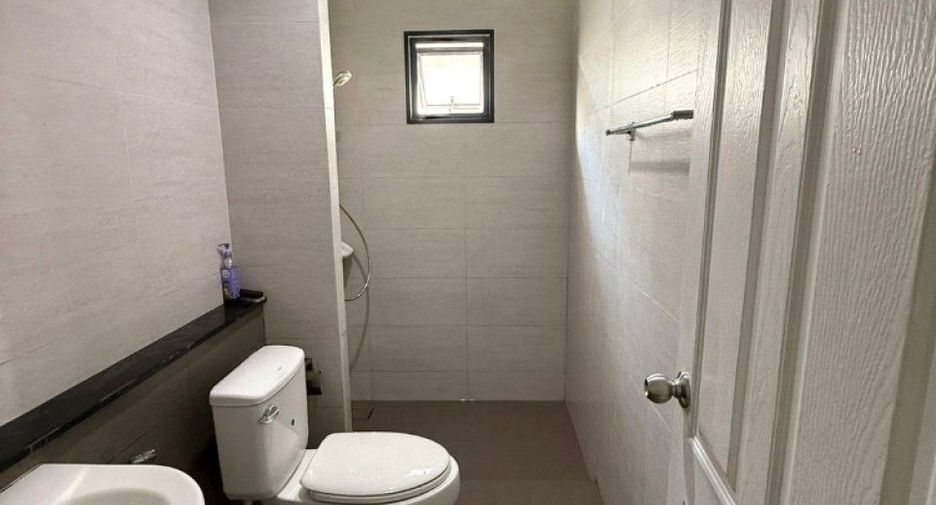 For sale 3 bedrooms house in Bang Pakong, Chachoengsao