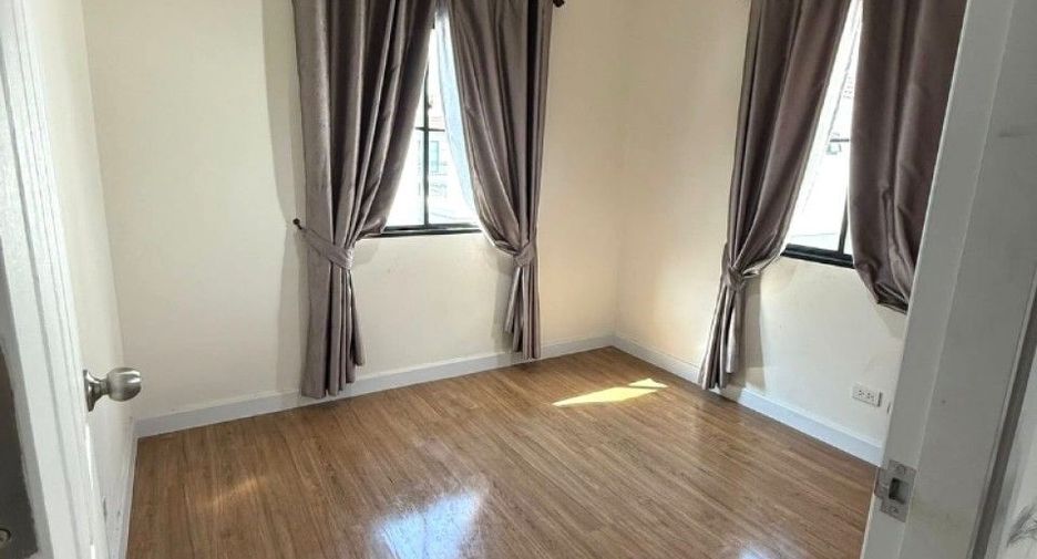 For sale 3 bedrooms house in Bang Pakong, Chachoengsao