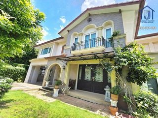 Haus zum Kauf mit 4 Zimmer in Sai Mai, Bangkok