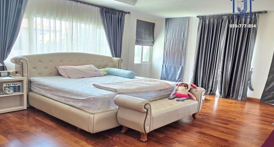 Casa en venta de 4 habitaciones en Sai Mai, Bangkok