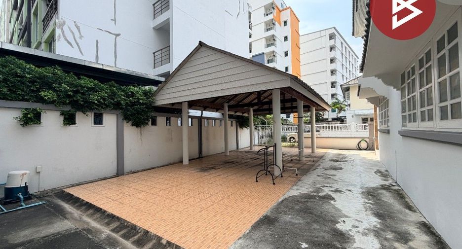 For sale 2 bedrooms house in Mueang Chon Buri, Chonburi