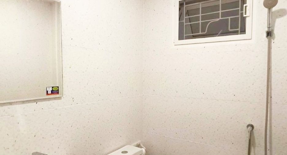 For sale 2 bedrooms house in Nong Chok, Bangkok