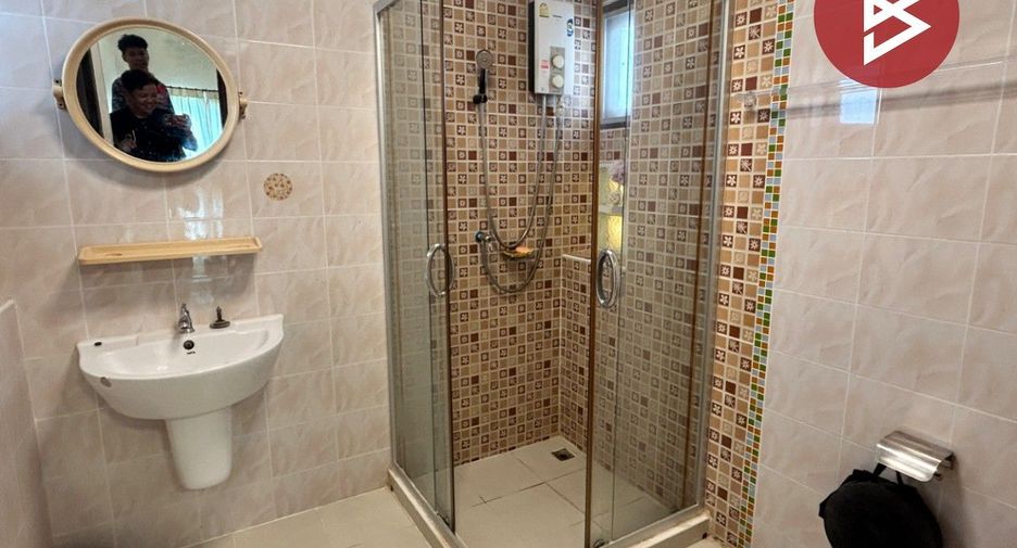 For sale 3 bedrooms house in Mueang Ratchaburi, Ratchaburi