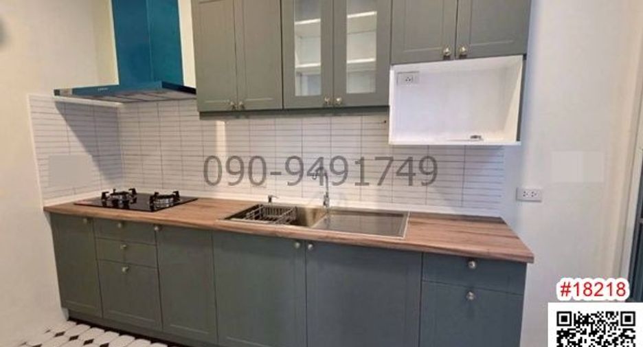 For rent 3 bedrooms townhouse in Sai Mai, Bangkok