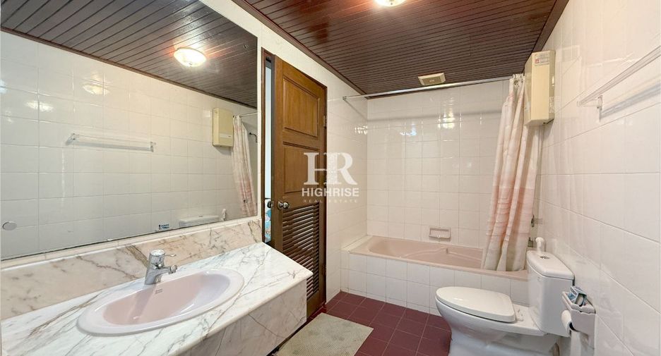 Condo en venta de 3 habitaciones en Bang Lamung, Chonburi