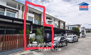 For sale 3 bedrooms townhouse in Mueang Nonthaburi, Nonthaburi