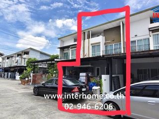 For sale 3 bedrooms townhouse in Mueang Nonthaburi, Nonthaburi