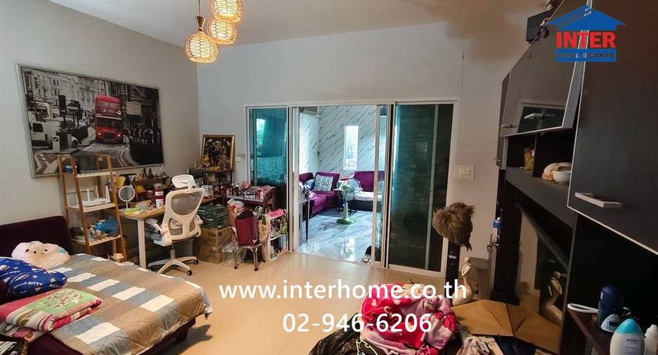 For sale 3 bedrooms townhouse in Mueang Nonthaburi, Nonthaburi